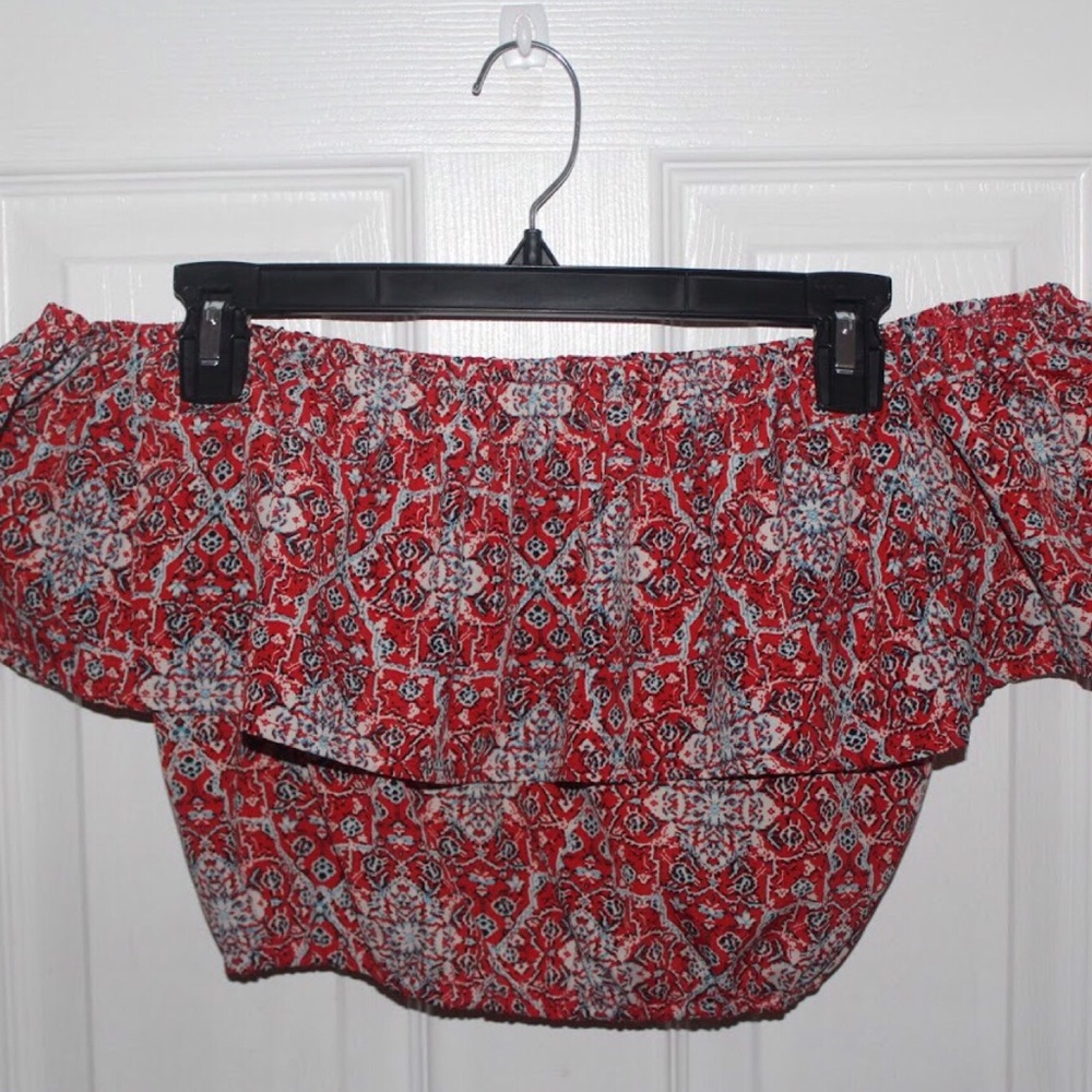 Crop top